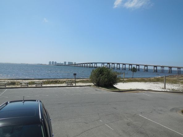 8651 Navarre Pkwy, Navarre, FL 32566